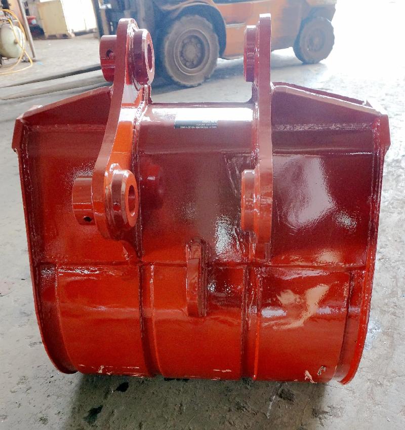 SK100 STANDARD BUCKET