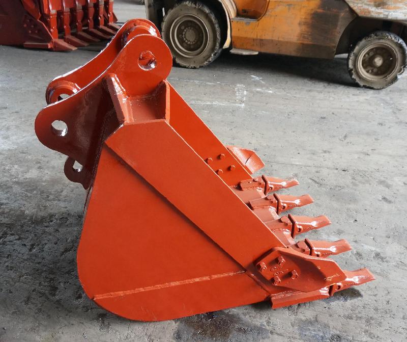 SK100 STANDARD BUCKET