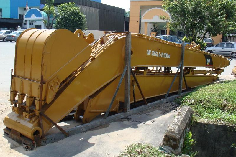 CAT330 LONG REACH
