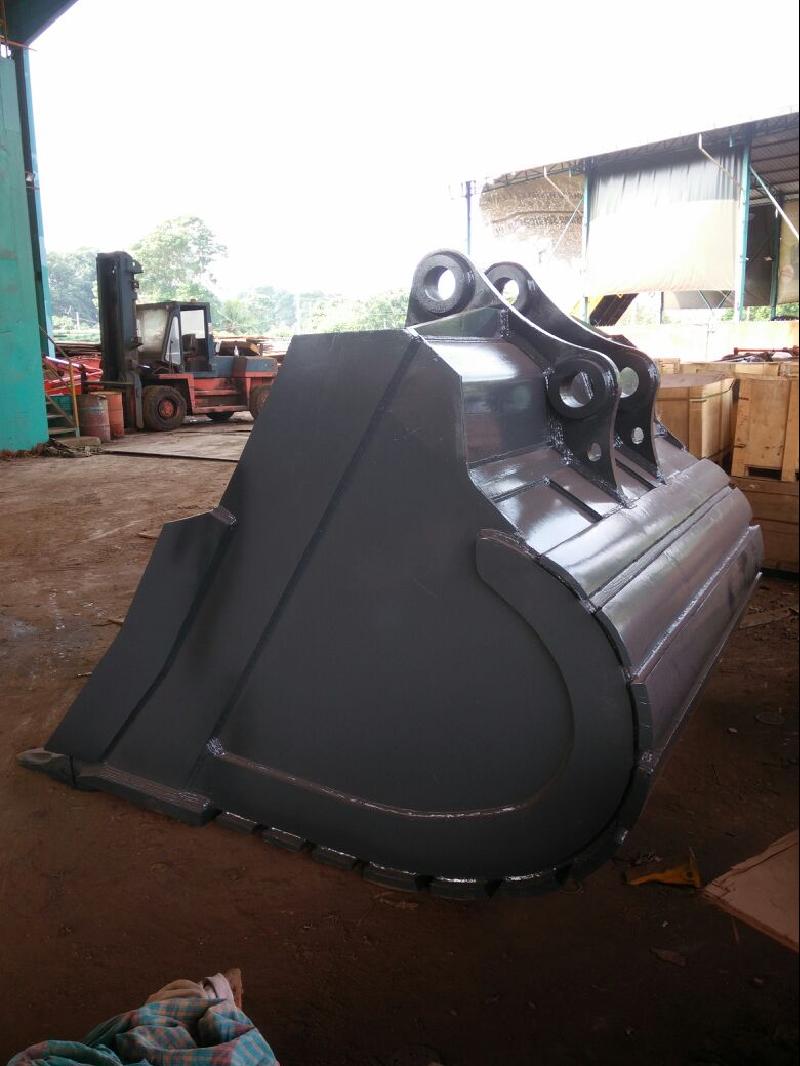 EC700CL HEAVY DUTY BUCKET