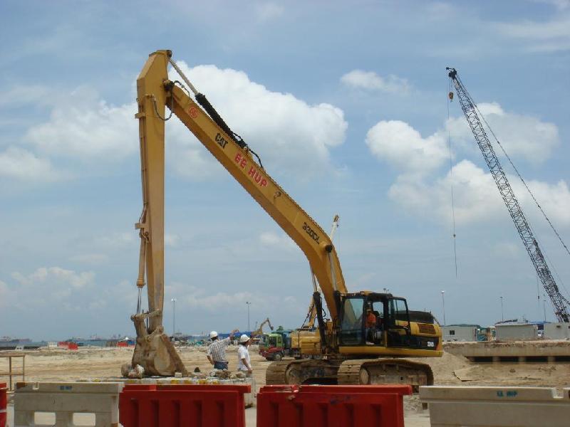 CAT320 LONG REACH