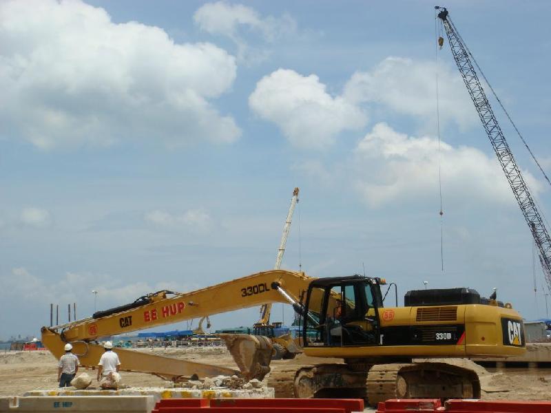 CAT320 LONG REACH