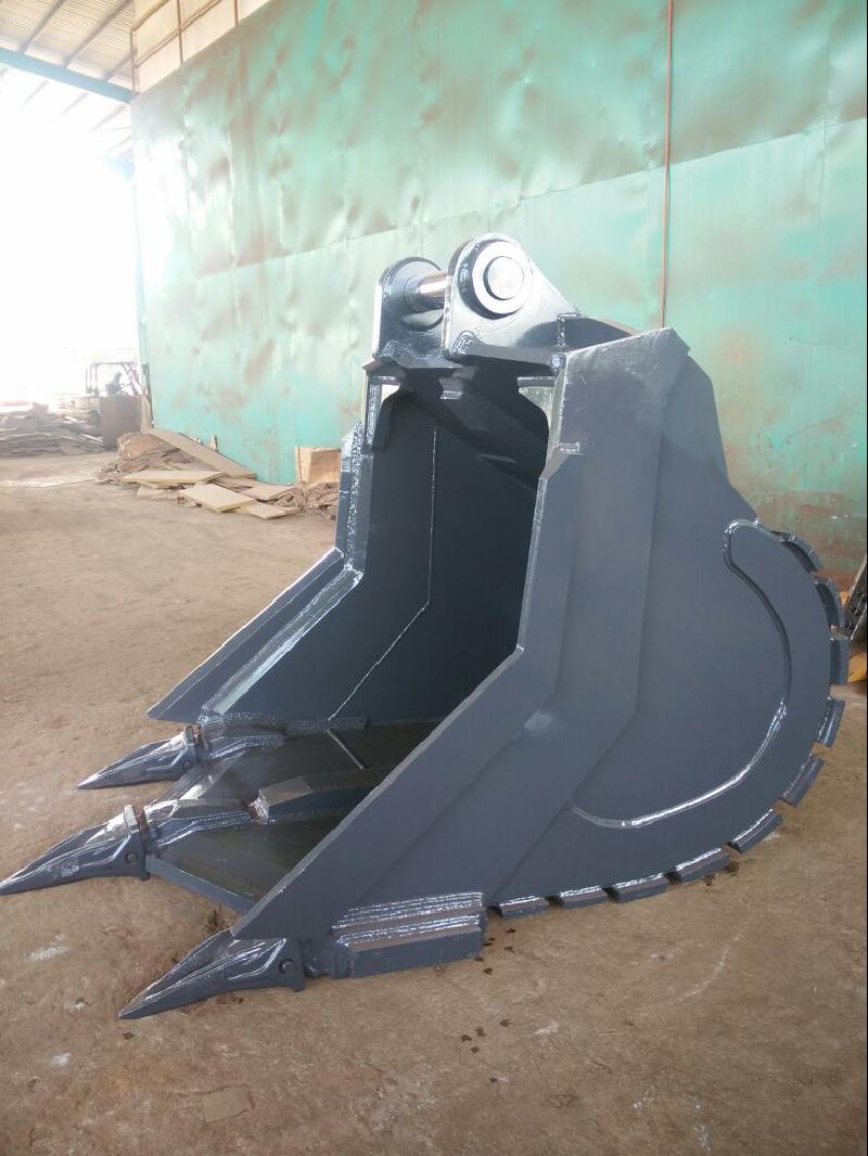 EC700DL ROCK BUCKET